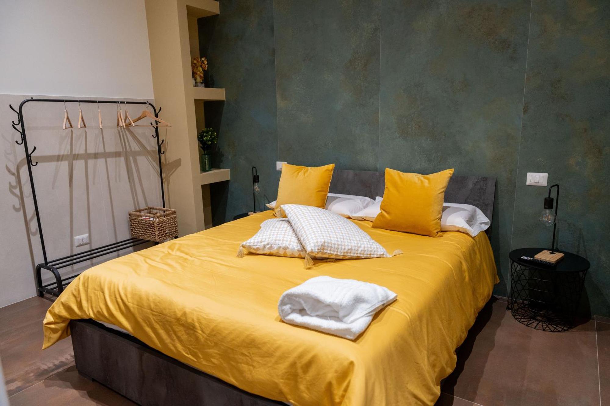 Bed and Breakfast Palazzo Nicolaus Del Lungomare Bari Exterior foto